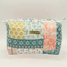 Load image into Gallery viewer, QUILTED COSMETIC BAG