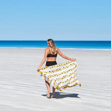 Load image into Gallery viewer, DOCK & BAY XL QUICK DRY BEACH TOWEL - SUNFLOWER