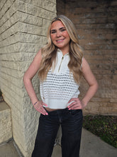Load image into Gallery viewer, QUARTER ZIP SWEATER VEST - IVORY