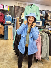 Load image into Gallery viewer, CHARLES RIVER NEW ENGLANDER RAIN JACKET - PERIWINKLE