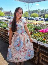 Load image into Gallery viewer, SUMMER BOUQUET