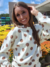 Load image into Gallery viewer, CREW NECK PULLOVER - CREAM POLKA DOT