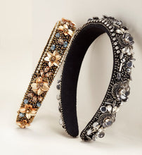 Load image into Gallery viewer, FLOWER BEADED HEADBAND