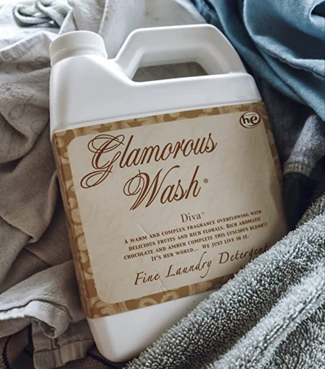 Tyler Candle Company Glamorous Wash Diva Fine Laundry Liquid Detergent -  Liquid Laundry Detergent Designed for Clothing - Hand and Machine Washable  