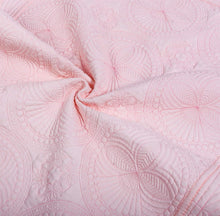 Load image into Gallery viewer, BABY QUILT BABY PINK