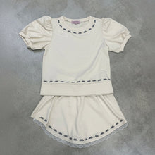 Load image into Gallery viewer, CREAM SKORT SET BOW