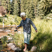 Load image into Gallery viewer, BURLEBO YOUTH PERFORMANCE HOODIE - TIGER STRIPE CAMO