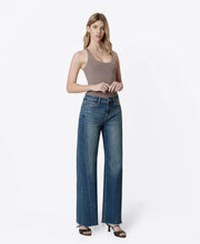 Load image into Gallery viewer, FLYING MONKEY HIGH RISE FRONT SIDE SEAM DETAIL JEANS