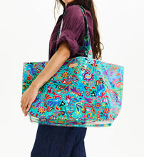 Load image into Gallery viewer, GRAB-N-GO JUMBO TASHA