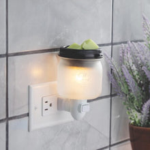 Load image into Gallery viewer, PLUGGABLE GLASS MASON JAR FRAGANCE WARMER