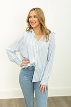 Load image into Gallery viewer, KATHERN CLASSIC BUTTON-UP