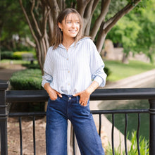 Load image into Gallery viewer, KATHERN CLASSIC BUTTON-UP
