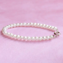 Load image into Gallery viewer, PEARL STERLING CLASP BRACELET