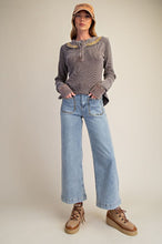 Load image into Gallery viewer, MIDNIGHT STUDS DENIM