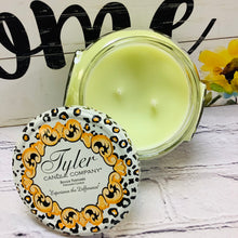 Load image into Gallery viewer, TYLER CANDLE COLLECTION - LIMELIGHT®