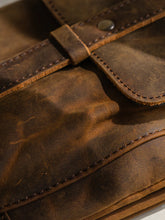 Load image into Gallery viewer, TEAK & LEATHER PURA CAR CARTRIDGE
