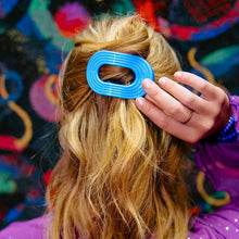 Load image into Gallery viewer, TELETIES ROUND FLAT HAIR CLIP / SMALL MIAMI VICE
