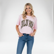 Load image into Gallery viewer, LULU MAC MOSSY OAK TEE - BLOSSOM/CAMO