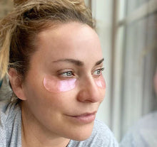 Load image into Gallery viewer, ROSE GOLD EYES