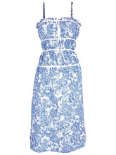 Load image into Gallery viewer, MAXI DRESS - BLUE FLORAL
