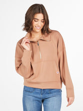 Load image into Gallery viewer, HALF ZIP RAGLAND - UMBER
