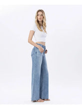 Load image into Gallery viewer, FLYING MONKEY JESS WIDE LEG JEANS
