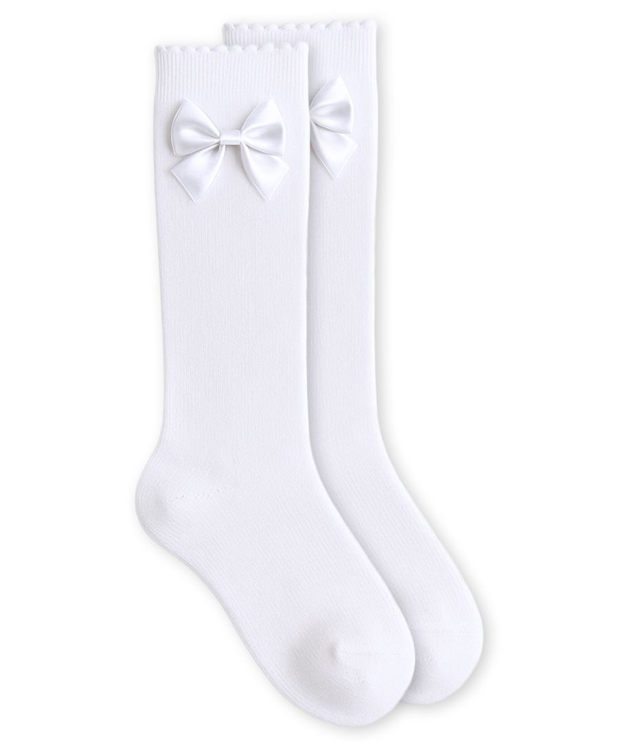 WHITE SATIN BOW SCALLOPED KNEE SOCKS