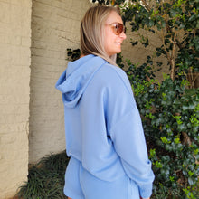 Load image into Gallery viewer, SIMPLY SOUTHERN CROPPED HOODIE - SPLASH

