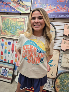 HERE COMES THE SUN TEE