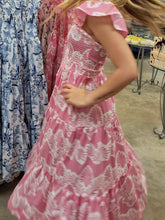 Load image into Gallery viewer, PINK OASIS FLUTTER SLEEVE DRESS
