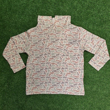 Load image into Gallery viewer, LIGHTWEIGHT WHITETAIL CAMO HOODIE
