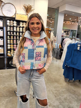 Load image into Gallery viewer, PUFFER VEST - BLUE PATCHWORK
