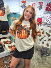 Load image into Gallery viewer, LEOPARD PUMPKIN
