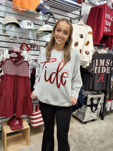 Load image into Gallery viewer, TIDE SWEATSHIRT
