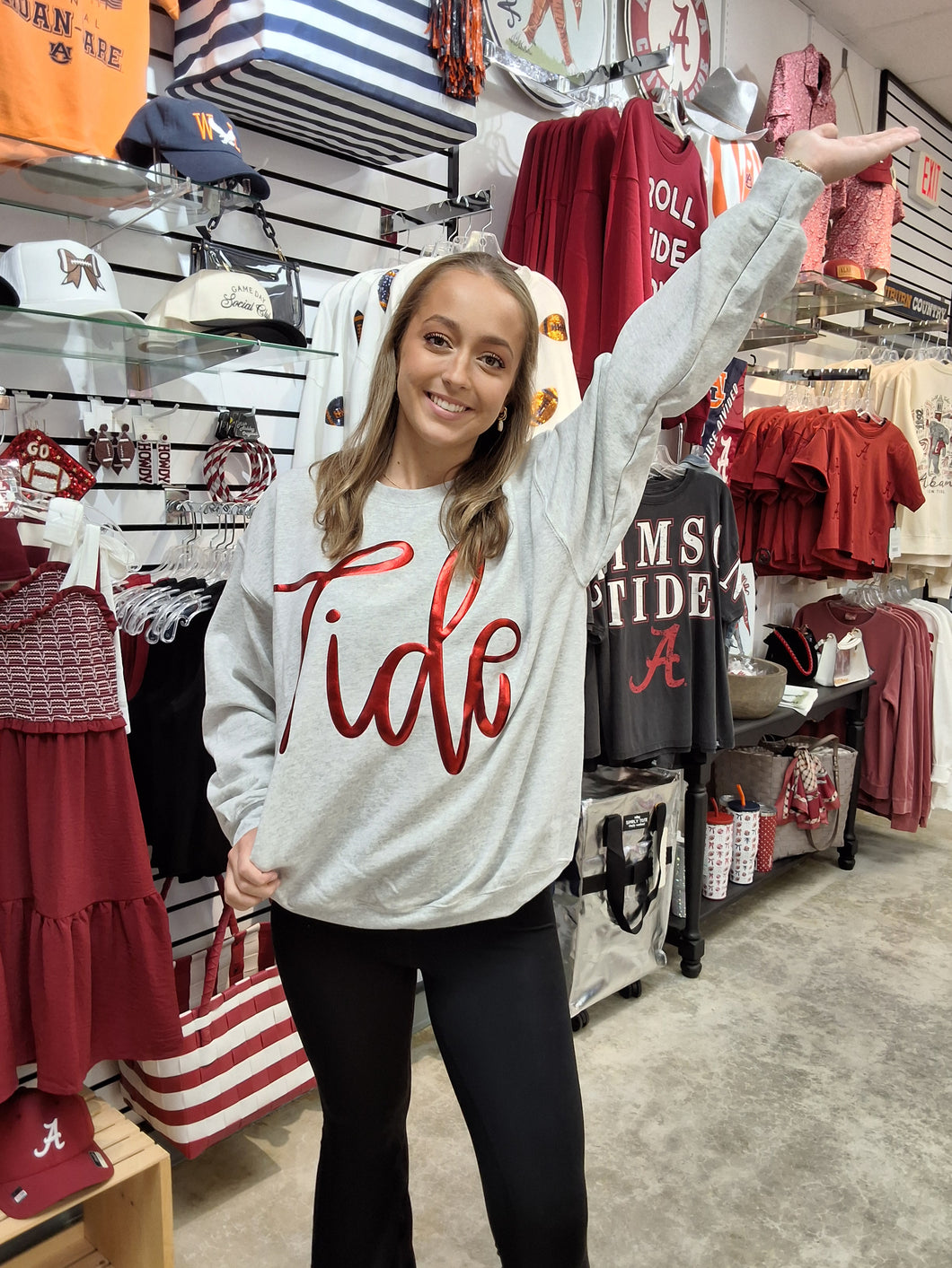 TIDE SWEATSHIRT