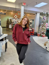 Load image into Gallery viewer, HALF ZIP RAGLAND - BORDEAUX
