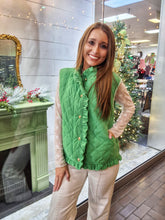 Load image into Gallery viewer, HARVEST CORDUROY VEST GREEN
