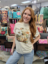 Load image into Gallery viewer, AUTUMN FLORAL TEE
