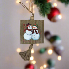 Load image into Gallery viewer, WOOD SNOWMAN ORNAMENT
