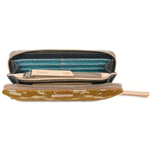 Load image into Gallery viewer, CONSUELA ESSENTIAL WALLET - BEAU
