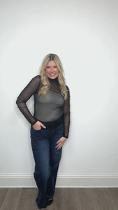 MESH TOP WITH PEARL DETAIL - BLACK