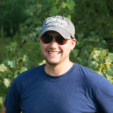 Load image into Gallery viewer, HIKING PEOPLE ADJUSTABLE HAT
