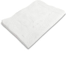 Load image into Gallery viewer, BABY QUILT WHITE
