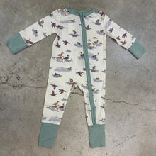 Load image into Gallery viewer, LOOMS BAMBOO UNI ROMPER
