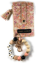 Load image into Gallery viewer, SIMPLY SOUTHERN BEAD BANGLE WALLET
