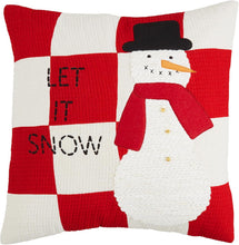 Load image into Gallery viewer, QUILTED CHRISTMAS PILLOW
