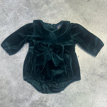 Load image into Gallery viewer, CAITLIN BOW VELVET BUBBLE
