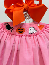 Load image into Gallery viewer, HALLOWEEN SMOCKED BUBBLE
