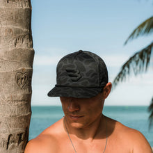 Load image into Gallery viewer, BURLEBO CAP-FLYING B - BLACK CAMO
