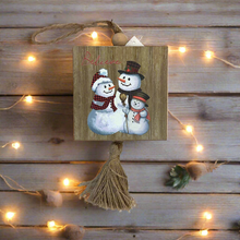 Load image into Gallery viewer, WOOD SNOWMAN ORNAMENT
